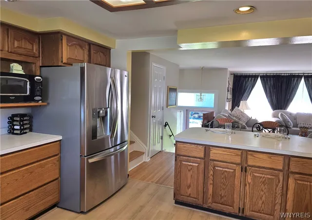 5th image of 636 Evergreen Dr, Tonawanda, NY 14150 | MLS# B1681168