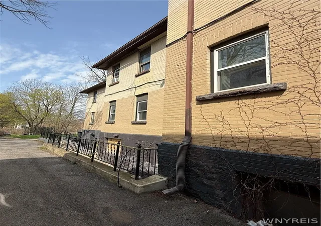 Photo 3 of Multi family home for sale at 1028 South Ave, Niagara Falls, NY 14305 | MLS# B1681403 | Listing updated on 2026-05-14