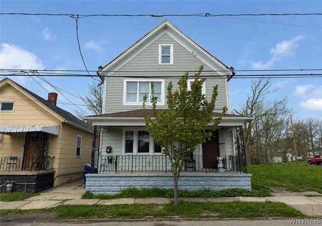 Homes for sale in Buffalo, NY | 218 Coit St, Buffalo, NY 14212 | MLS# B1681535