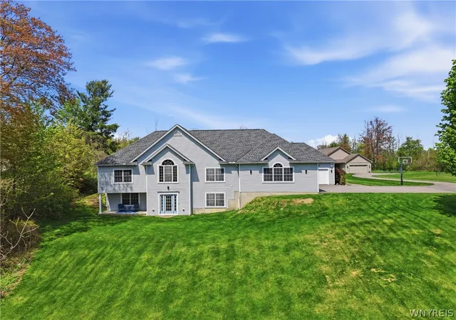 1st image of 6784 Milestrip Rd, Orchard Park, NY 14127 | MLS# B1681566