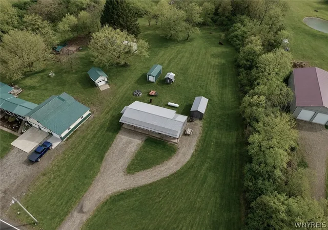 Homes for sale in New Albion, NY | 9430 New Albion Rd, New Albion, NY 14719 | MLS# B1680064