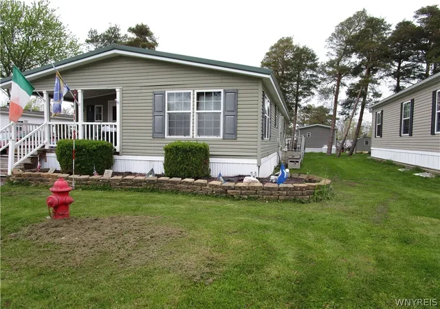 Homes for sale in Hamburg, NY | 3450 Howard Rd #114, Hamburg, NY 14075 | MLS# B1681558
