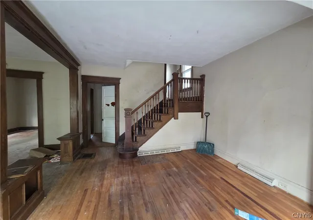 2nd image of 514 W Ostrander Ave, Syracuse, NY 13205 | MLS# S1680488
