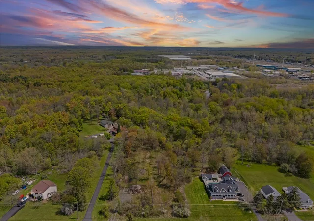 1st image of 6440 County Line Rd, Ontario, NY 14519 | MLS# R1681717