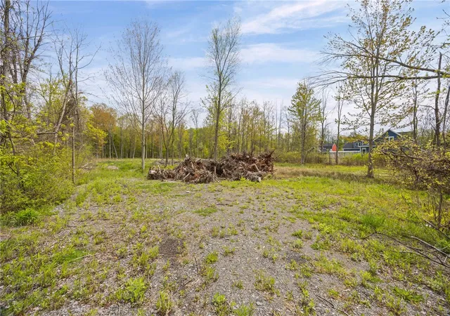 2nd image of 6440 County Line Rd, Ontario, NY 14519 | MLS# R1681717