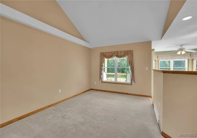 4th image of 53 Alexander Pkwy, North Tonawanda, NY 14120 | MLS# B1680134