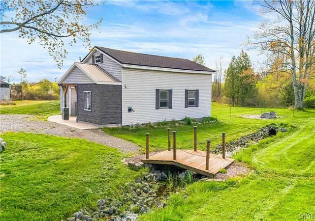 Homes for sale in Westmoreland, NY | 6418 Skinner Rd, Westmoreland, NY 13440 | MLS# S1680658