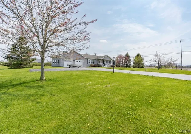 Photo 1 of Single family home for sale at 390 Otis Ln, Cape Vincent, NY 13618 | MLS# S1681785 | Listing updated on 2026-07-12