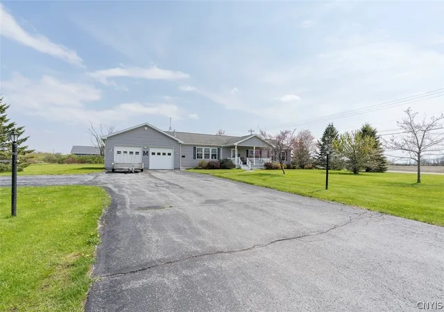 Photo 2 of Single family home for sale at 390 Otis Ln, Cape Vincent, NY 13618 | MLS# S1681785 | Listing updated on 2026-07-12