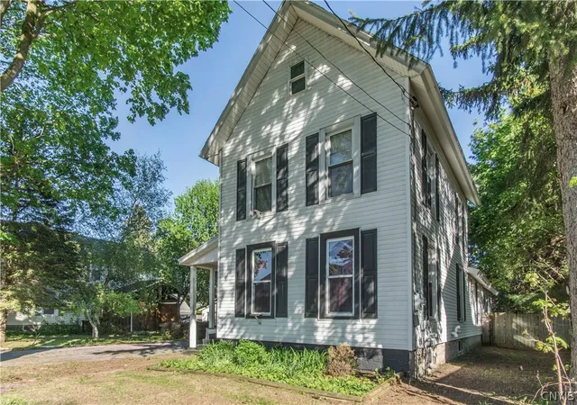 Homes for sale in Watertown City, NY | 360 Brainard St, Watertown City, NY 13601 | MLS# S1681718