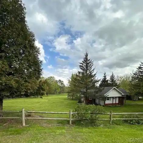 Manufactured home for sale at 41 Liberty St, Carthage, NY 13619 | MLS# S1681080