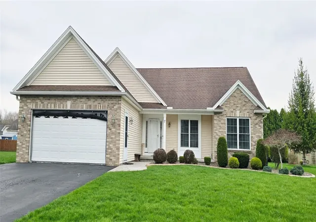Homes for sale in Gates, NY | 7 Brongo Ln, Gates, NY 14559 | MLS# R1680756