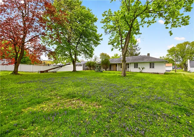 Homes for sale in Arcadia, NY | 123 Lea Dr, Arcadia, NY 14513 | MLS# R1681766