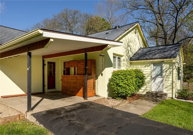 Homes for sale in Ithaca City, NY | 103 Franklin St, Ithaca City, NY 14850 | MLS# R1681638