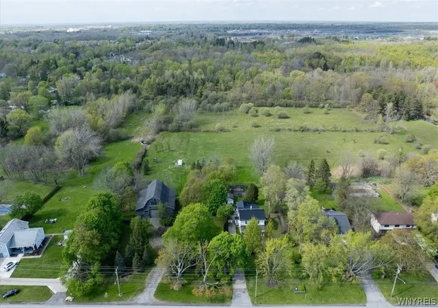 1st image of 242 Pleasant View Dr, Lancaster, NY 14086 | MLS# B1681858