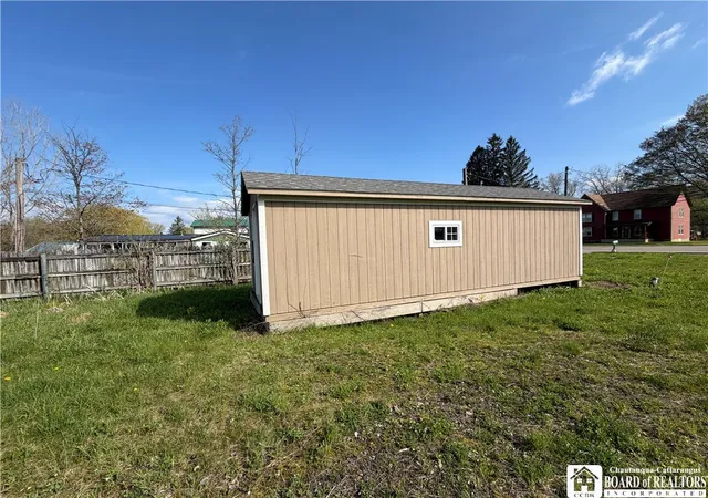Homes for sale in Freedom, NY | 11663 Route 98, Freedom, NY 14065 | MLS# R1681803