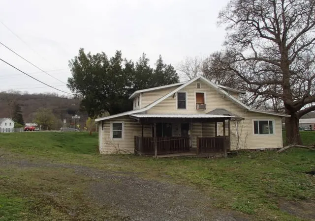 16th image of 230 N Catharine St, Montour Falls, NY 14865 | MLS# R1681973