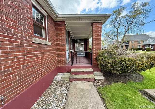 5th image of 1157 La Salle Ave, Niagara Falls, NY 14301 | MLS# B1679995