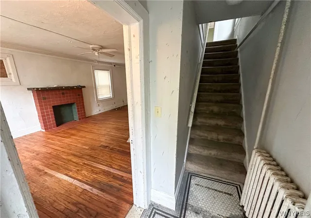 5th image of 32 Custer St, Buffalo, NY 14214 | MLS# B1681150