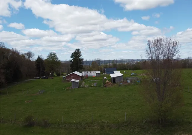 50th image of 137 Poverty Ln, Pittsfield, NY 13411 | MLS# R1681871
