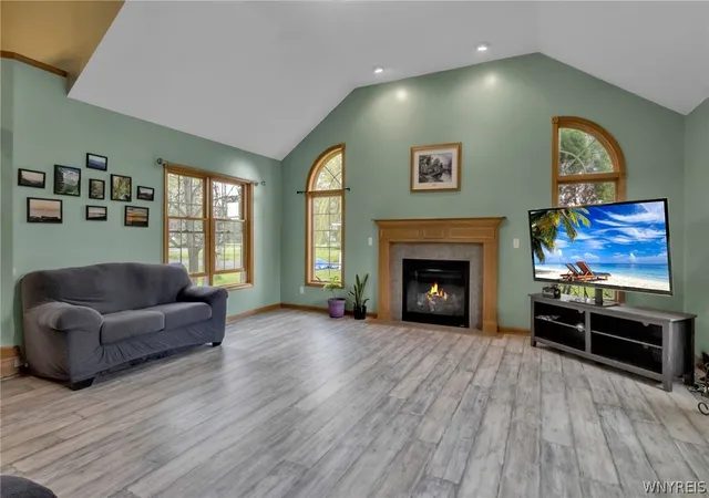 5th image of 5435 Mapleton Rd, Pendleton, NY 14094 | MLS# B1681838