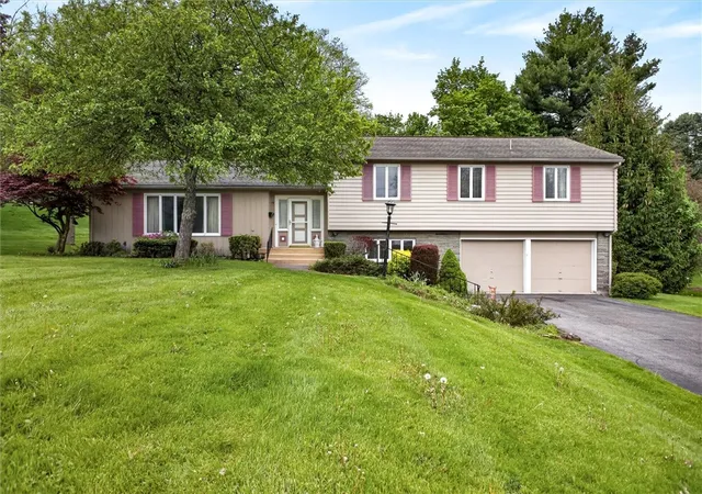 Homes for sale in Phelps, NY | 70 William St, Phelps, NY 14532 | MLS# R1681510