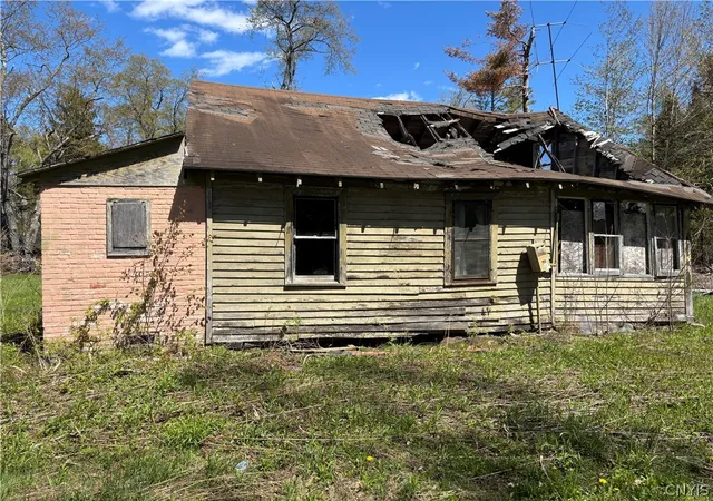 Homes for sale in Remsen, NY | 3960 Susquehannah St, Remsen, NY 13438 | MLS# S1681834