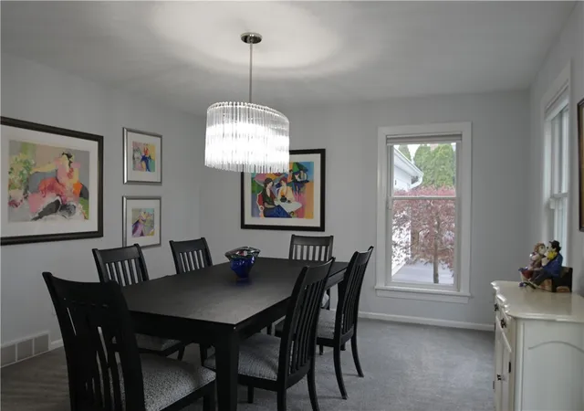 4th image of 38 Farm Field Ln Ln, Pittsford, NY 14534 | MLS# R1682026