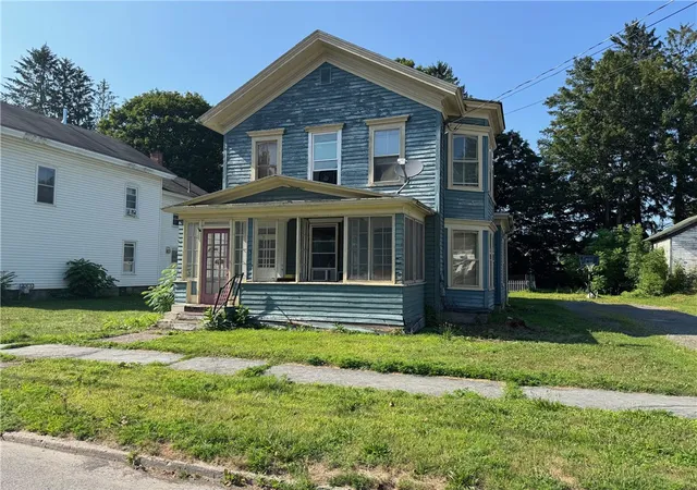 3rd image of 15 Gold St, Norwich, NY 13815 | MLS# R1682087