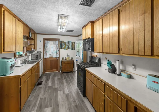 Homes for sale in Walton, NY | 46 High St, Walton, NY 13856 | MLS# R1682094