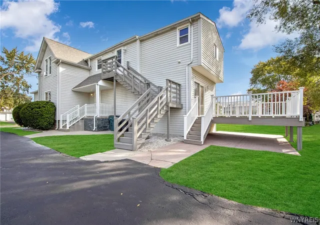 4th image of 2454 Niagara Rd, Wheatfield, NY 14304 | MLS# B1681899
