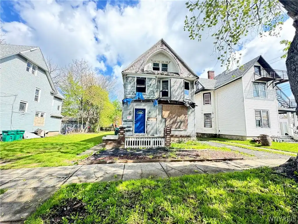Photo 1 of Multi family home for sale at 1018 Cleveland Ave, Niagara Falls, NY 14305 | MLS# B1679383 | Listing updated on 2026-05-15