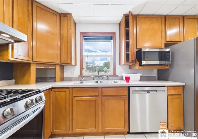 Photo 4 of Sale Pending at 1109 River St, Olean, NY 14760 | MLS# R1682172 | Listing updated on 2026-07-29