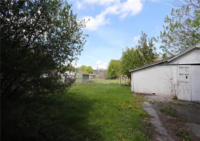 Homes for sale in Geneva, NY | 37 Hallenbeck Ave, Geneva, NY 14456 | MLS# R1680465
