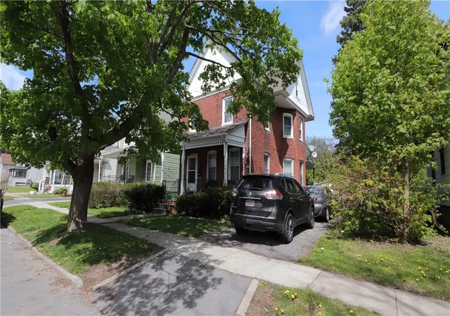 Homes for sale in Geneva, NY | 37 Hallenbeck Ave, Geneva, NY 14456 | MLS# R1680465