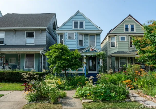1st image of 299 W Delavan Ave Ave, Buffalo, NY 14213 | MLS# B1681994