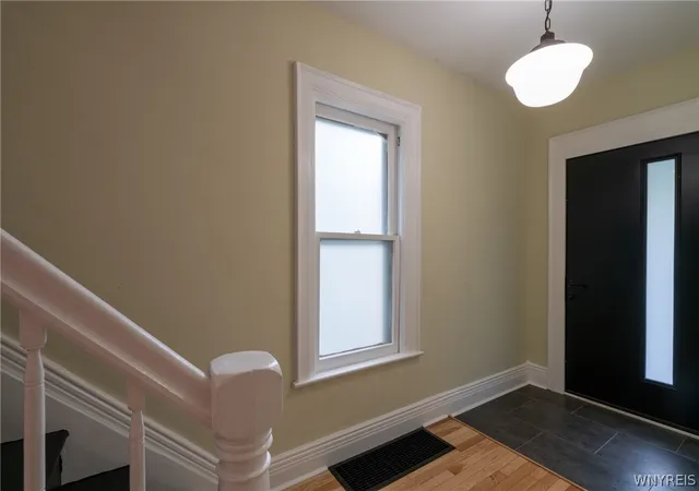 Photo 3 of Sale Pending at 299 W Delavan Ave, Buffalo, NY 14213 | MLS# B1681994 | Listing updated on 2026-07-20