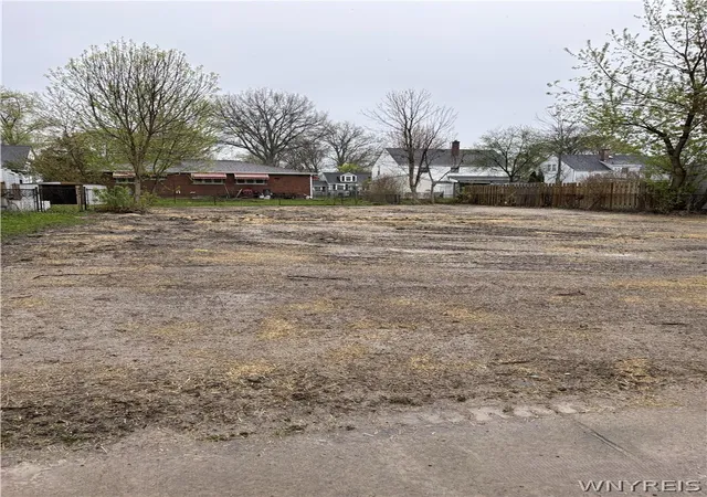 1st image of 517 81st St, Niagara Falls, NY 14304 | MLS# B1682207