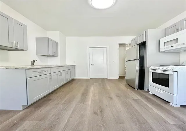 4th image of 7-9 Reynolds Ave, Oneonta, NY 13820 | MLS# R1676098