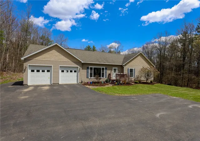 4th image of 3942 Pine Hill Rd, Corning, NY 14830 | MLS# R1681443