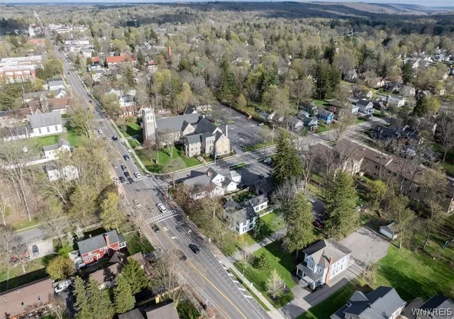 43rd image of 305 Main St, East Aurora, NY 14052 | MLS# B1682224