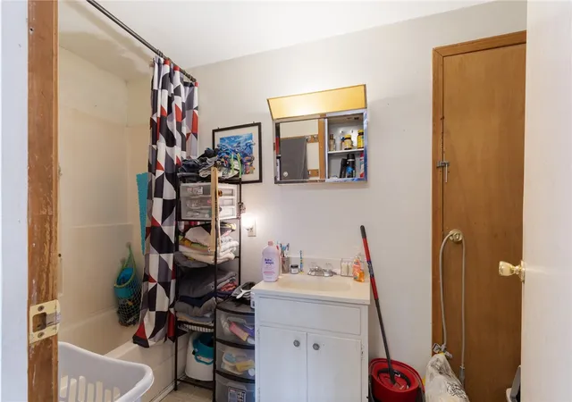 Homes for sale in Fayette, NY | 65 Washington St, Fayette, NY 13165 | MLS# R1681148