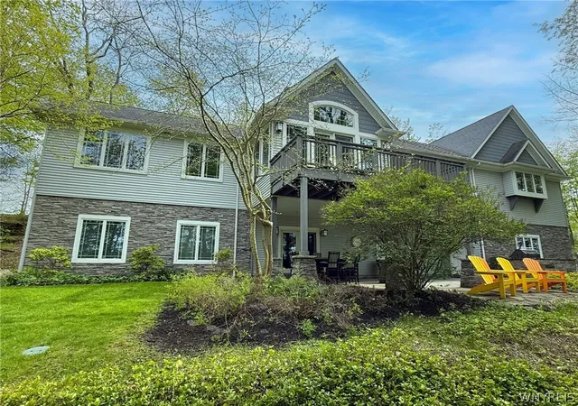 Homes for sale in Pembroke, NY | 981 Lakeside Dr, Pembroke, NY 14036 | MLS# B1681243
