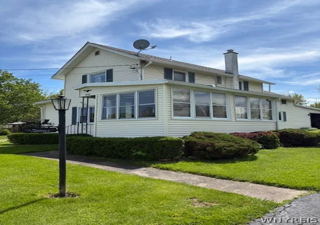 Homes for sale in Royalton, NY | 9748 Watson Ave, Royalton, NY 14105 | MLS# B1682257