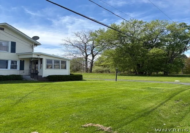 Homes for sale in Royalton, NY | 9748 Watson Ave, Royalton, NY 14105 | MLS# B1682257