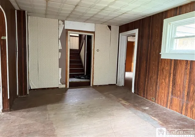 Photo 2 of Single family home for sale at 610 Prendergast Ave, Jamestown, NY 14701 | MLS# R1681773 | Listing updated on 2026-05-19