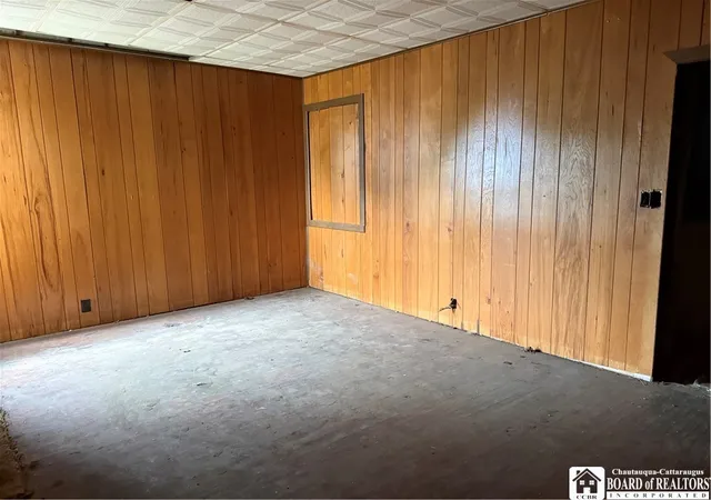 Photo 4 of Single family home for sale at 610 Prendergast Ave, Jamestown, NY 14701 | MLS# R1681773 | Listing updated on 2026-05-19