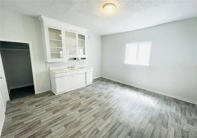 2nd image of 101 Gatchell St, Buffalo, NY 14212 | MLS# B1682284