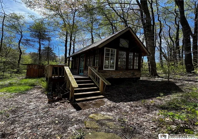 1st image of 4442 Parker Rd, Westfield, NY 14787 | MLS# R1682234