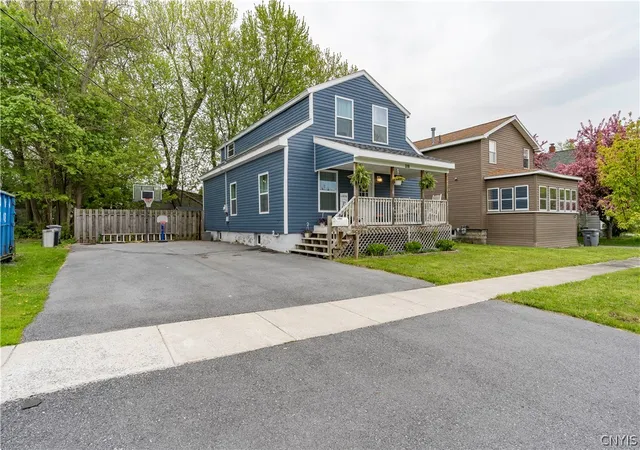 1st image of 316 N California Ave, Watertown, NY 13601 | MLS# S1682066